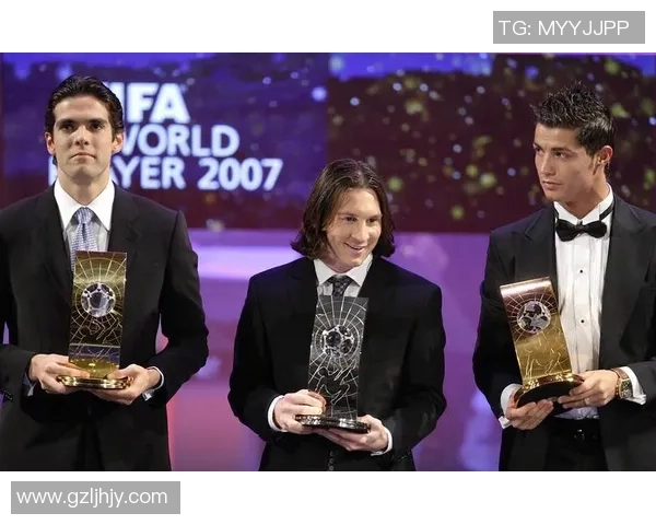 97号球星是谁 解析足球明星的背后故事与成就 97号球星是谁 解析足球明星的背后故事与成就