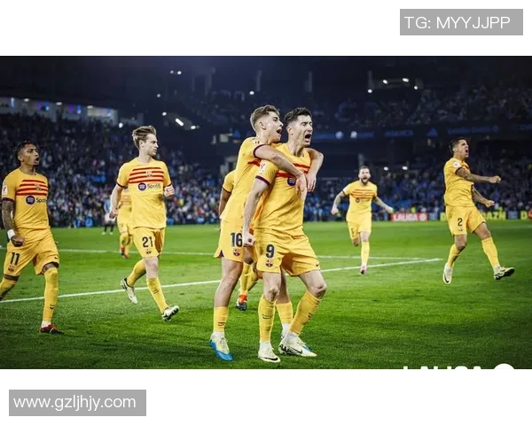 FIGO足球巨星辉煌生涯与足坛传奇故事全面回顾 FIGO足球巨星辉煌生涯与足坛传奇故事全面回顾