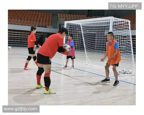 中国五人制足球明星崛起 聚焦球队核心球员与未来发展前景 中国五人制足球明星崛起 聚焦球队核心球员与未来发展前景