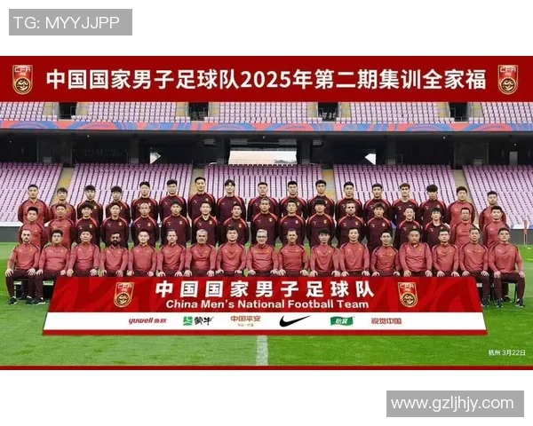 中国足球明星纷纷亮相欧洲豪门球队为国足注入新活力 中国足球明星纷纷亮相欧洲豪门球队为国足注入新活力