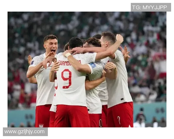 全球足球巨星汇聚一堂 展现无与伦比的竞技魅力与团队精神