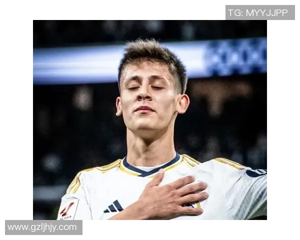 皇马足球球星刘星风采揭秘 谁是这位备受瞩目的新星 皇马足球球星刘星风采揭秘 谁是这位备受瞩目的新星